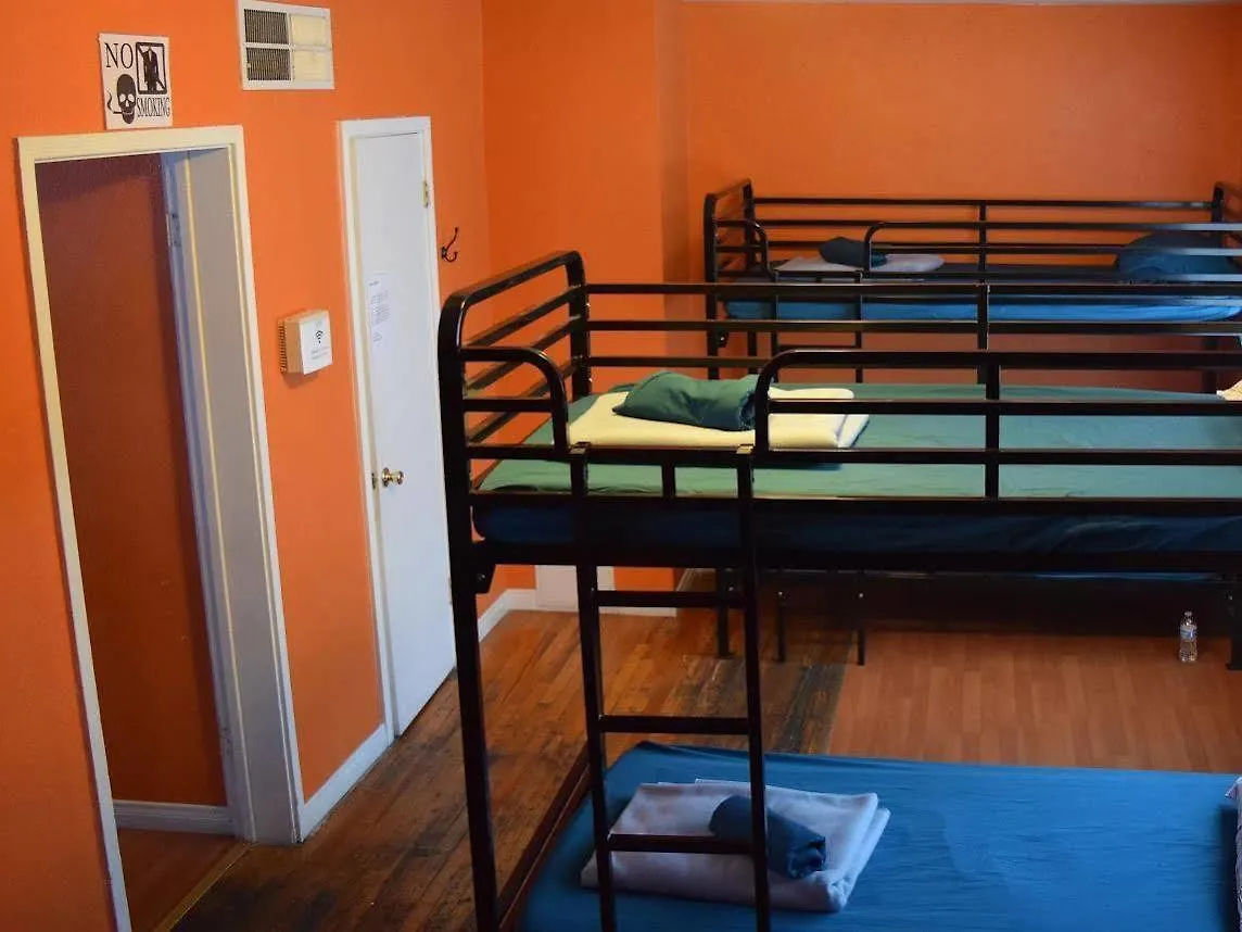 Sin City Hostel Las Vegas