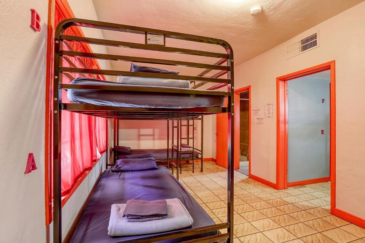 Sin City Hostel Las Vegas