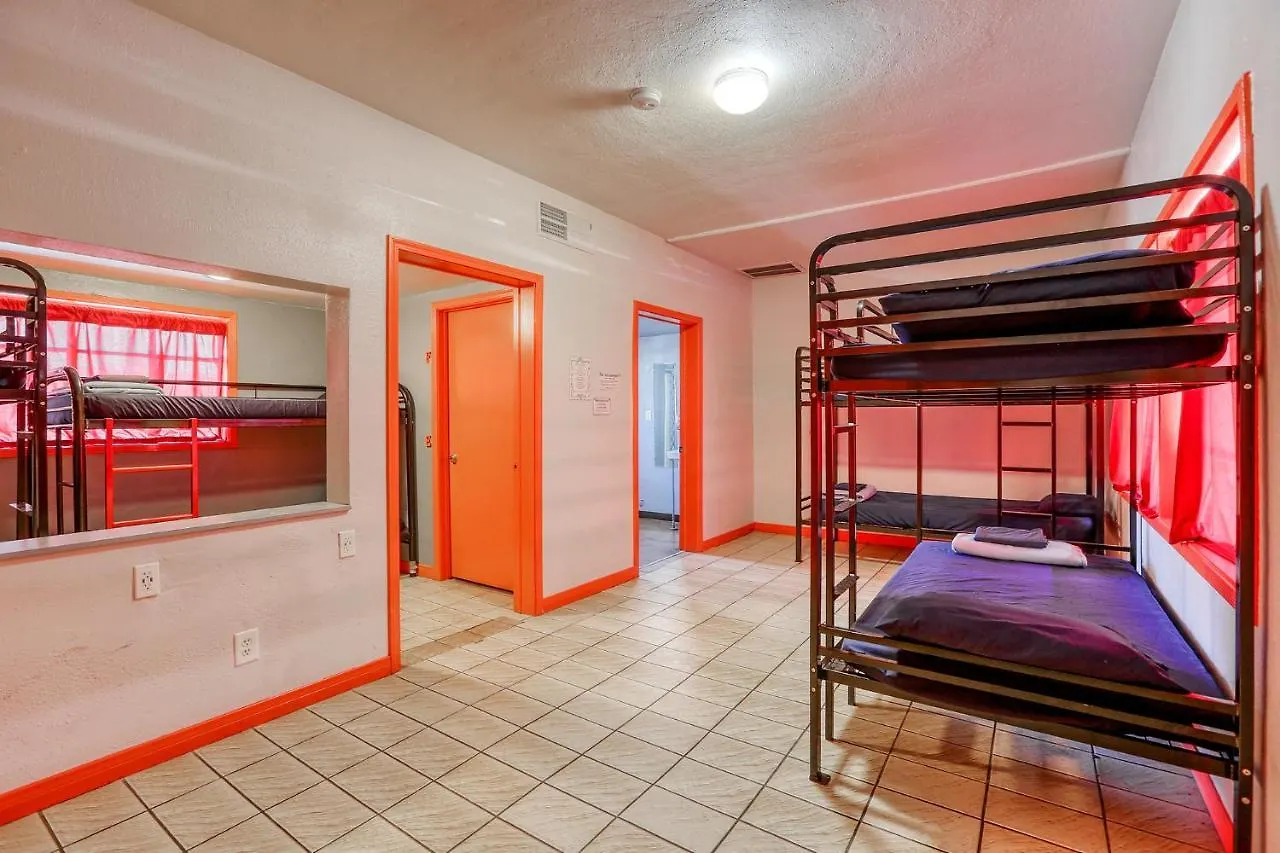 Sin City Hostel Las Vegas