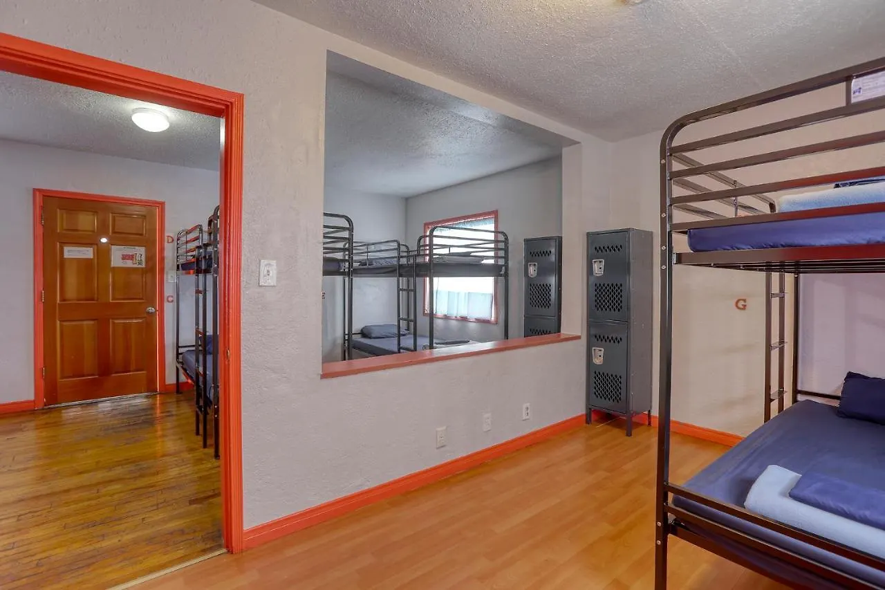 Sin City Hostel Las Vegas