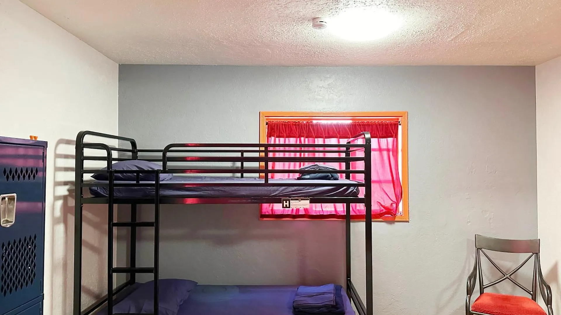 Sin City Hostel Las Vegas