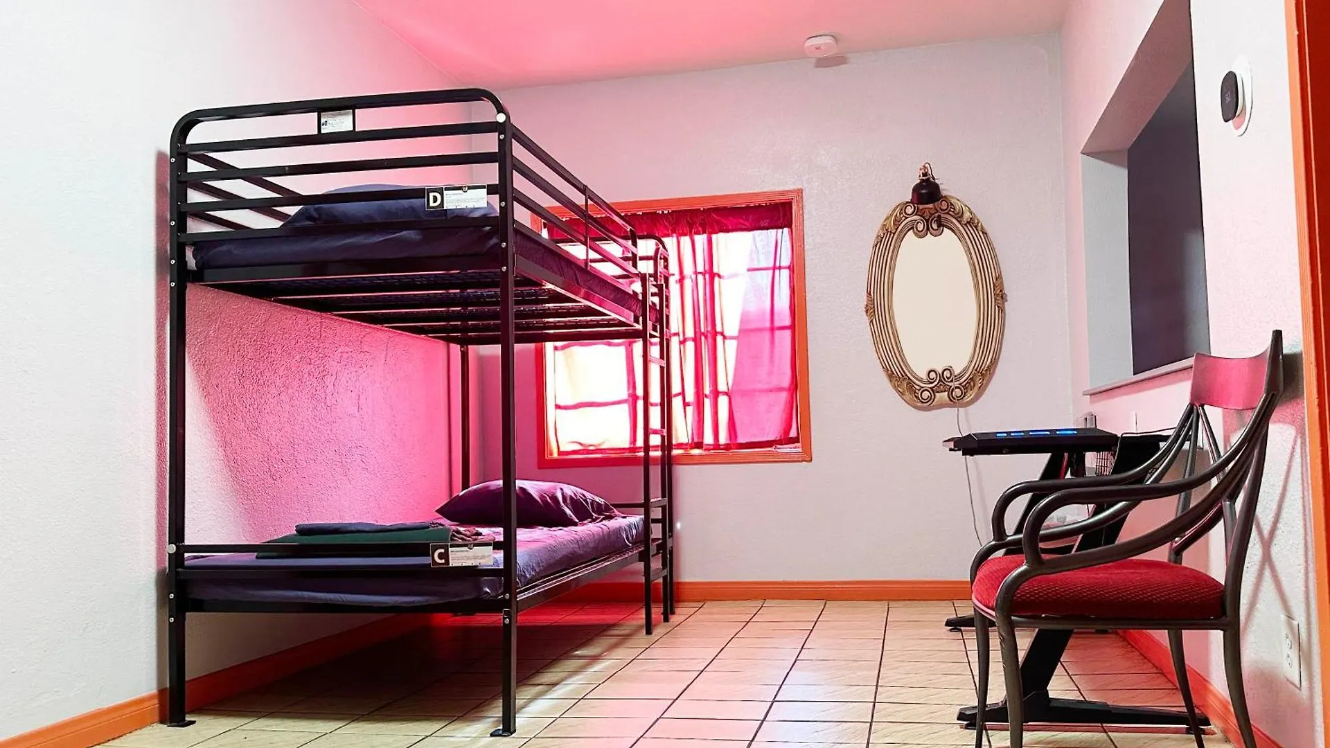 Sin City Hostel Las Vegas